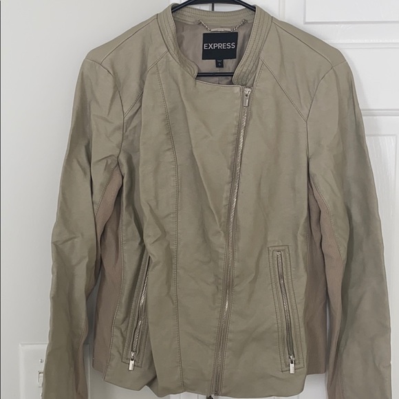 Express Jacket - Picture 2 of 2